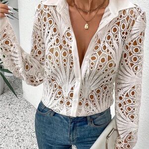 Elegant White Lace Women's Top
